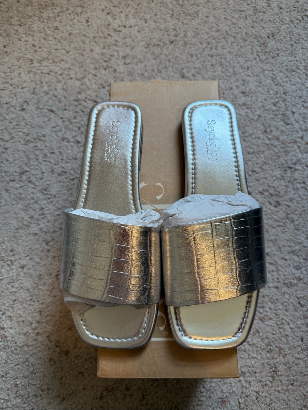 Seychelles Silver Metallic Croc Embossed Slide Sandals Size 8 Square Toe